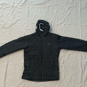 Patagonia full zip puffer w/hood